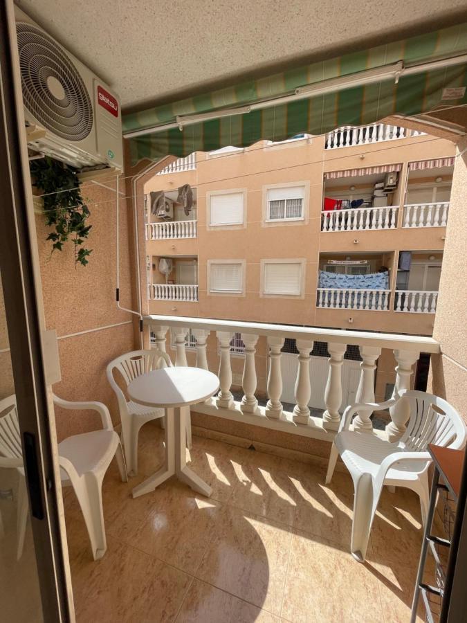 Apartment Goya Torrevieja Exterior foto